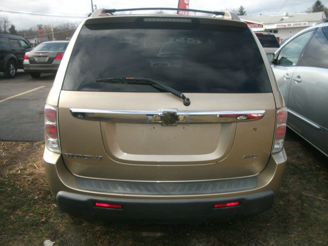Chevrolet Equinox 2005 photo 2