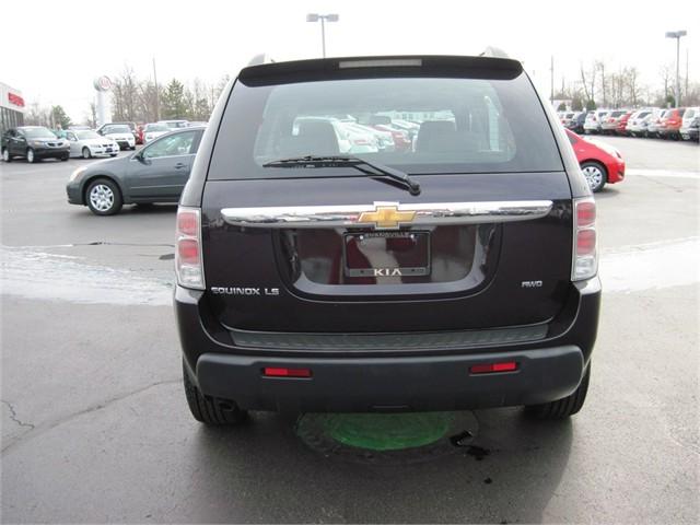 Chevrolet Equinox 2006 photo 4