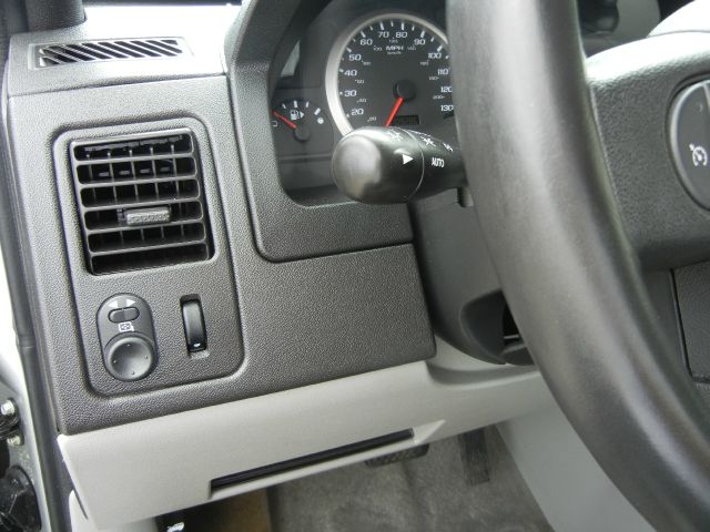 Chevrolet Equinox 2006 photo 19