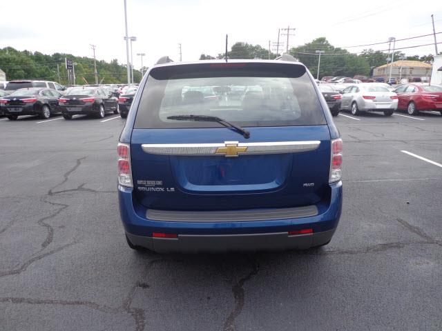 Chevrolet Equinox 2008 photo 2