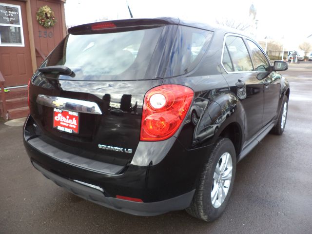 Chevrolet Equinox 2010 photo 2
