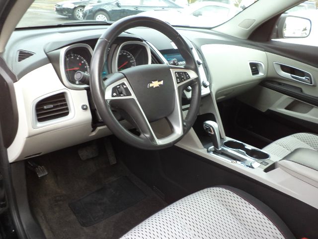 Chevrolet Equinox 2010 photo 3