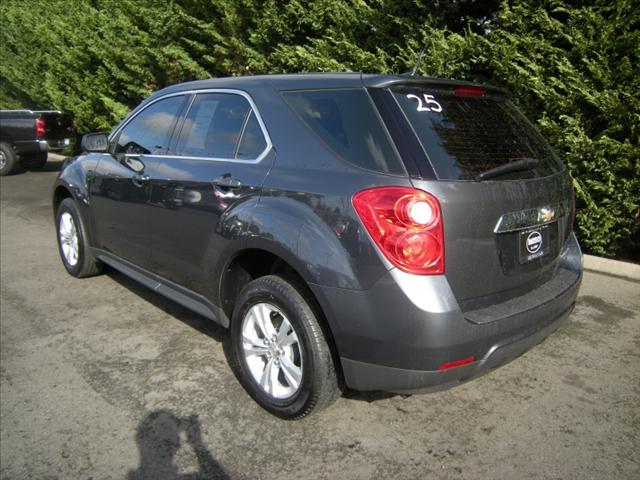 Chevrolet Equinox 2010 photo 2
