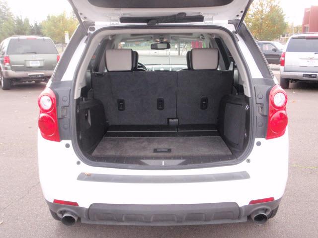 Chevrolet Equinox 2010 photo 4