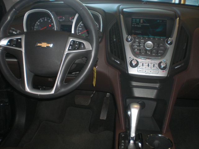 Chevrolet Equinox 2010 photo 1