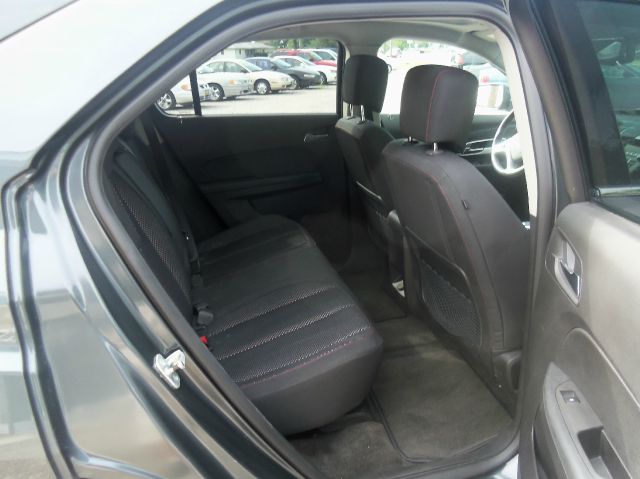 Chevrolet Equinox Convertible/roadster SUV