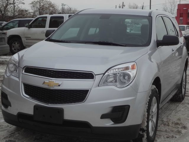 Chevrolet Equinox 2010 photo 2