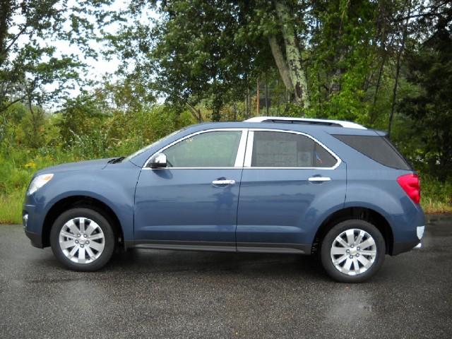 Chevrolet Equinox 2011 photo 2