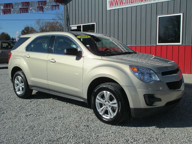 Chevrolet Equinox 2011 photo 2