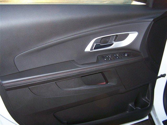 Chevrolet Equinox 2011 photo 4