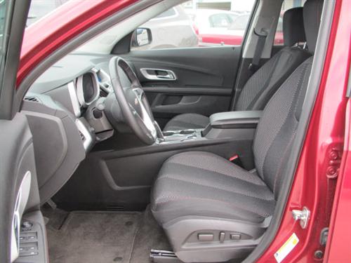 Chevrolet Equinox 2011 photo 2