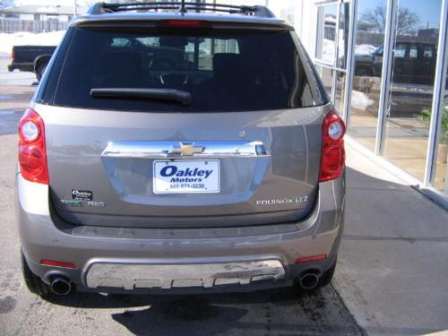 Chevrolet Equinox 2011 photo 2