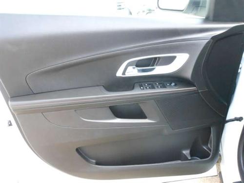 Chevrolet Equinox 4dr Sdn I4 CVT 2.5 Other