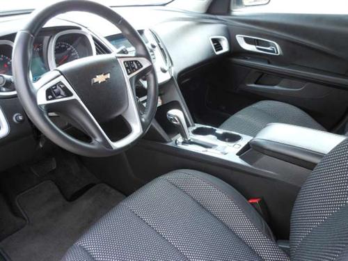 Chevrolet Equinox 2011 photo 2