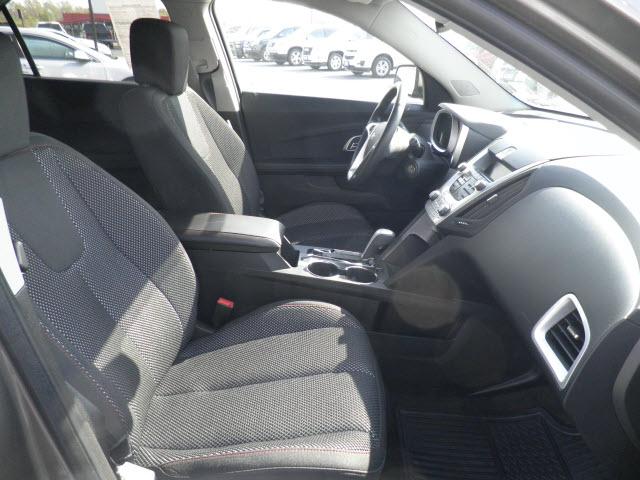 Chevrolet Equinox 2011 photo 3