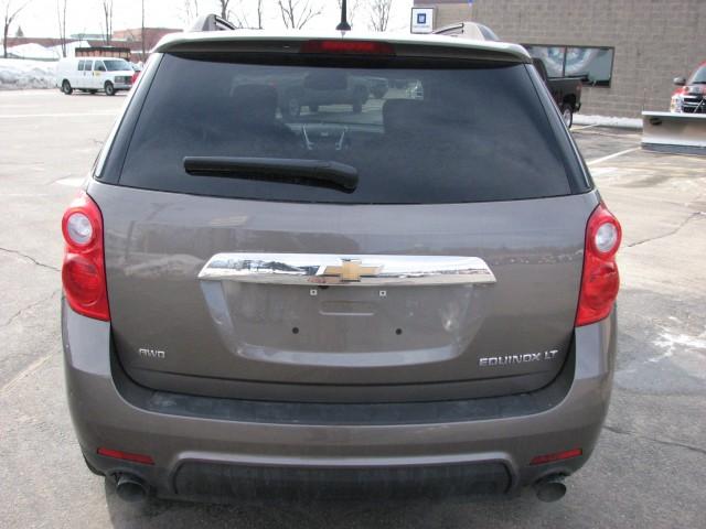 Chevrolet Equinox 2011 photo 4