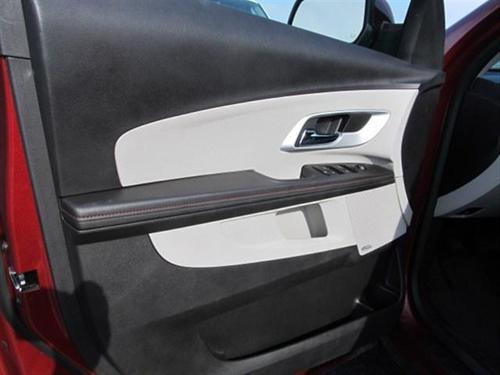 Chevrolet Equinox 2011 photo 2