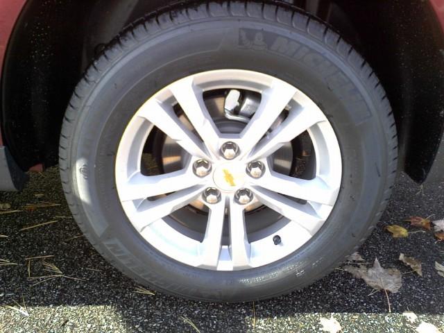 Chevrolet Equinox 2011 photo 4