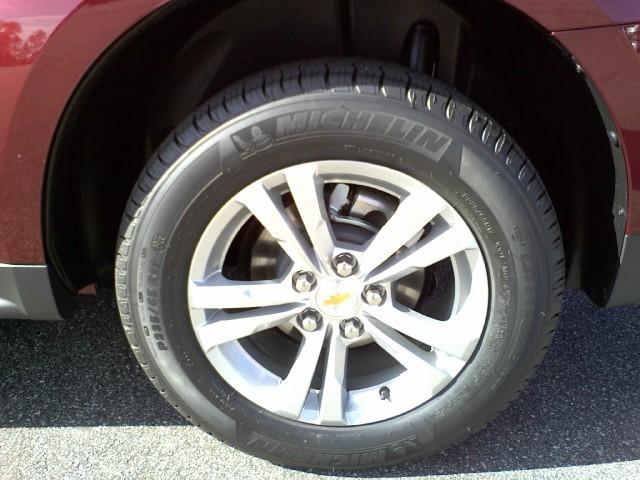 Chevrolet Equinox 2011 photo 5