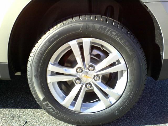 Chevrolet Equinox 2011 photo 5
