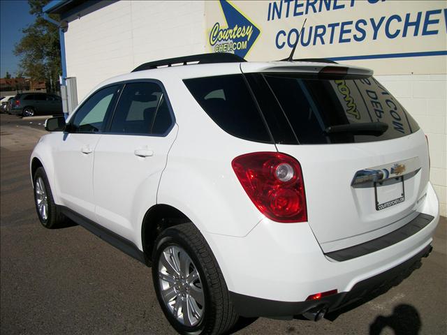 Chevrolet Equinox 2011 photo 4