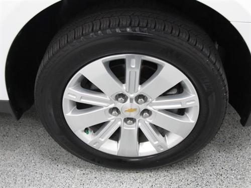 Chevrolet Equinox 2011 photo 3