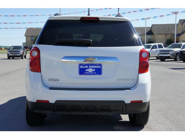 Chevrolet Equinox 2011 photo 2