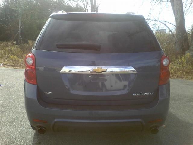 Chevrolet Equinox 2011 photo 3