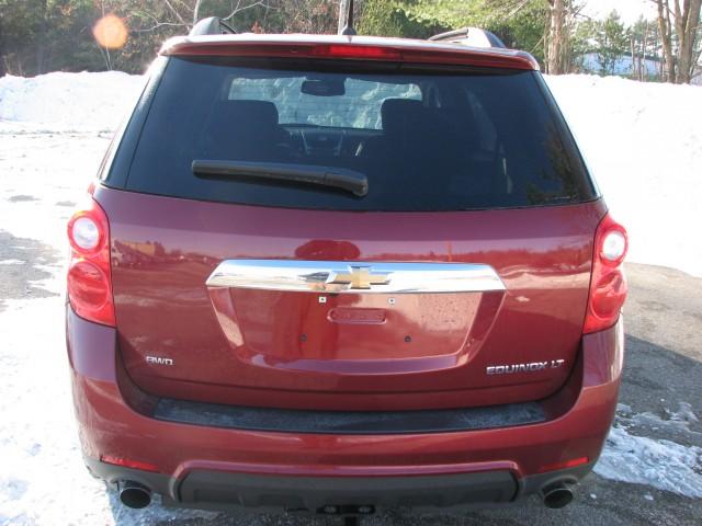 Chevrolet Equinox 2011 photo 4