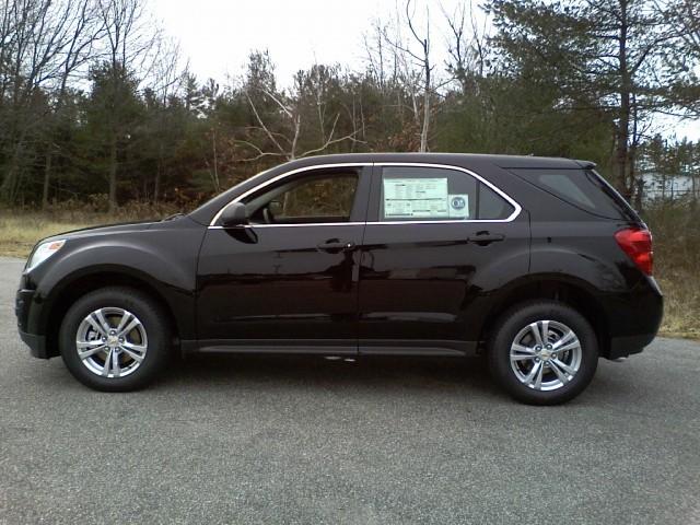 Chevrolet Equinox 2011 photo 2