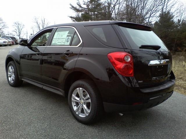 Chevrolet Equinox 2011 photo 3