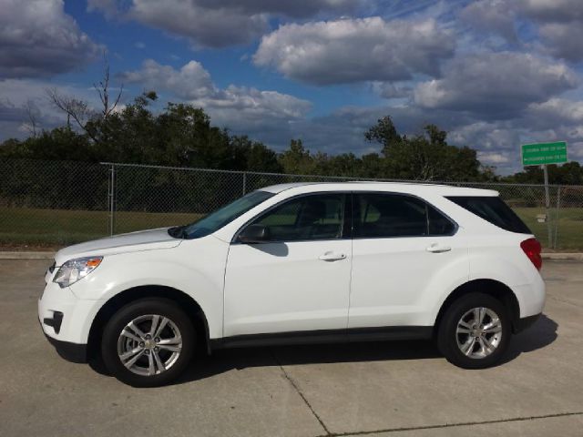 Chevrolet Equinox 2011 photo 2