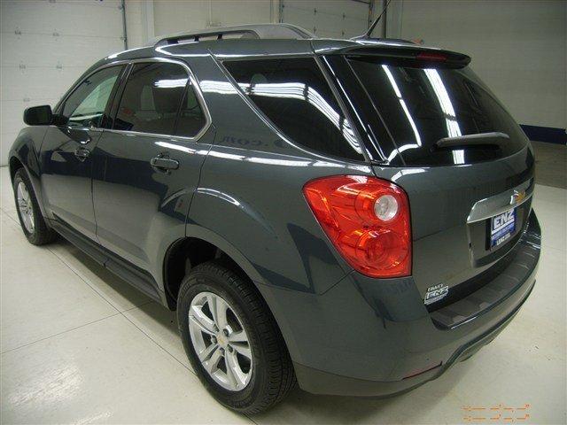 Chevrolet Equinox 2011 photo 3