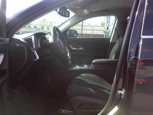 Chevrolet Equinox 2011 photo 2