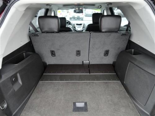 Chevrolet Equinox 2011 photo 2