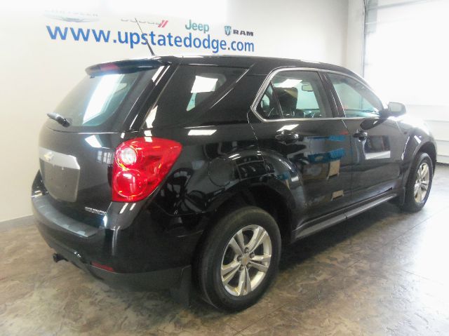 Chevrolet Equinox 1.8T Quattro Sedan 4D SUV