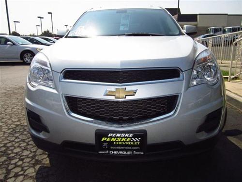 Chevrolet Equinox 2011 photo 2