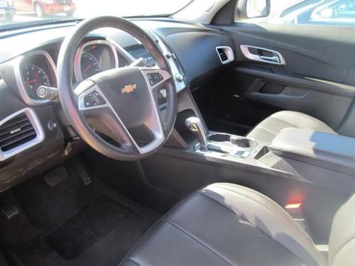 Chevrolet Equinox 2011 photo 2