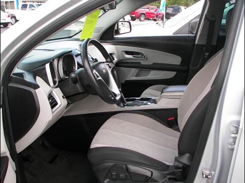 Chevrolet Equinox 2011 photo 3