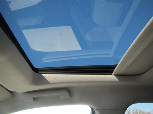 Chevrolet Equinox 2011 photo 2