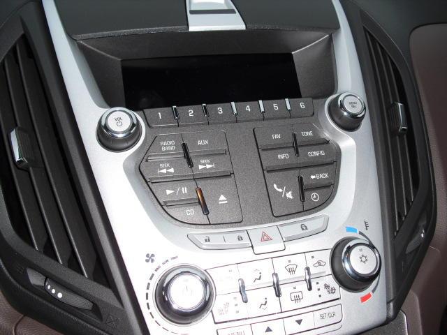 Chevrolet Equinox 2011 photo 2