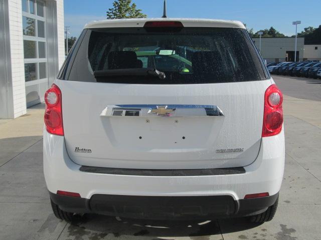 Chevrolet Equinox 2011 photo 3