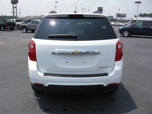 Chevrolet Equinox 2011 photo 2