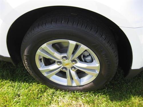 Chevrolet Equinox 2011 photo 1