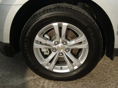 Chevrolet Equinox 2011 photo 4