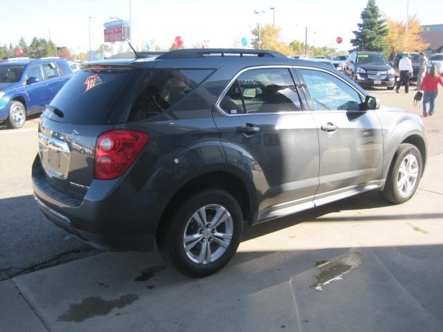 Chevrolet Equinox 2011 photo 4