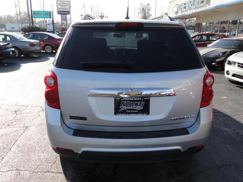 Chevrolet Equinox 2011 photo 2