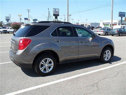 Chevrolet Equinox 2011 photo 2