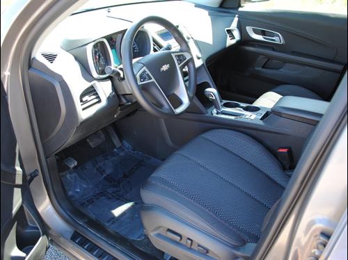 Chevrolet Equinox 2011 photo 2