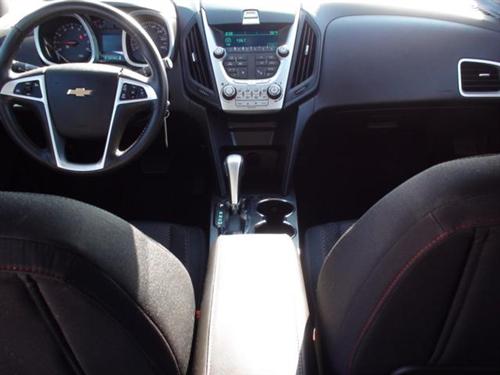 Chevrolet Equinox 2011 photo 2